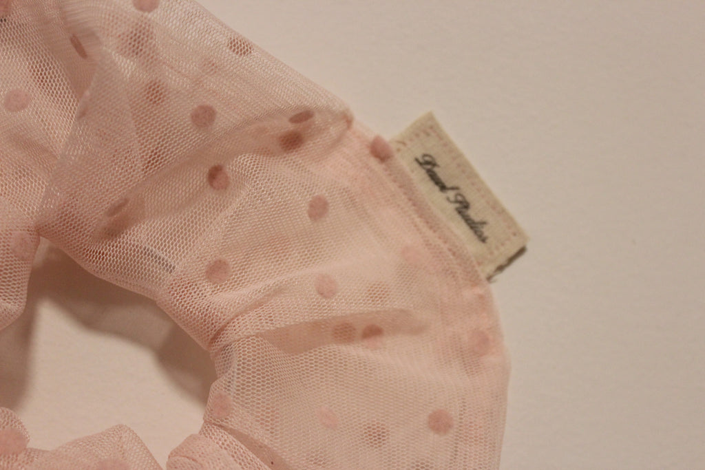 Ċetta Scrunchie