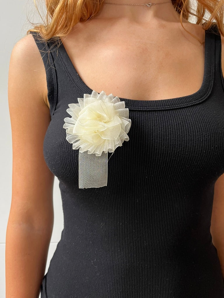 Buttercup Medallion